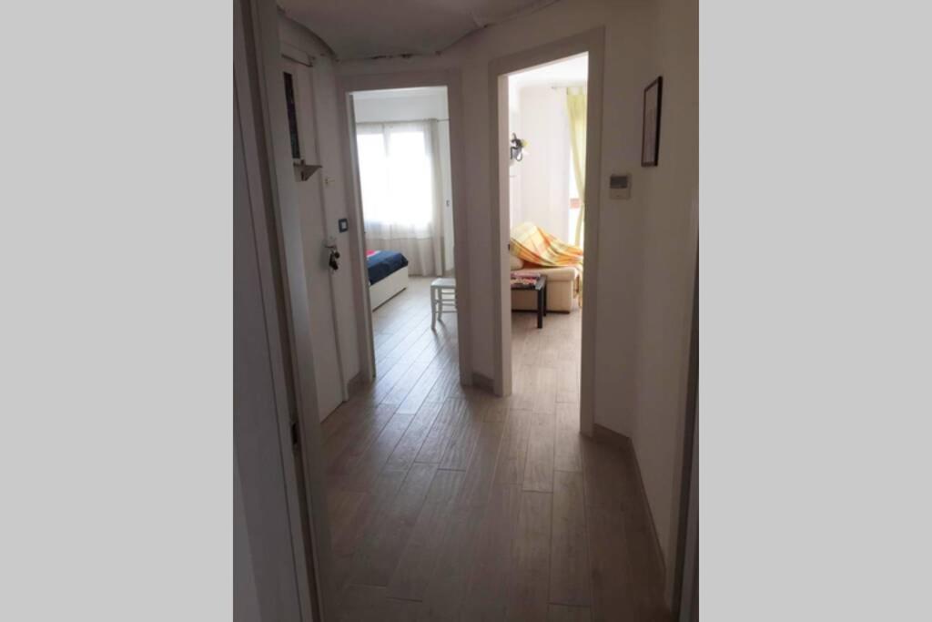 Grand F2 60Mq Centre Antibes, Proche Plages, Commerces, 2 Balcons, Parking, Train, Bus, Deco Vintage, Pet Friendly, Ideal Famille Ou 1-2 Couples Екстер'єр фото