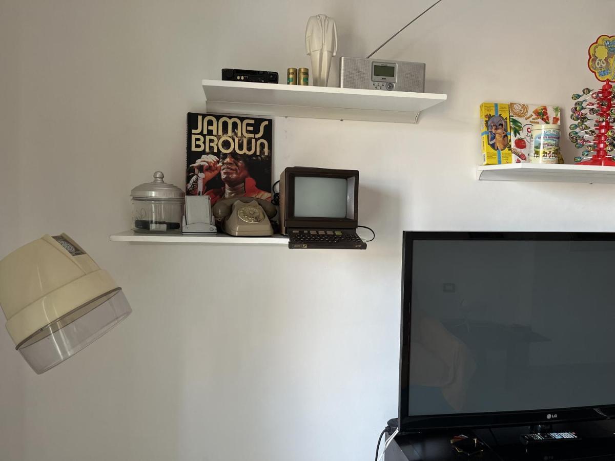 Grand F2 60Mq Centre Antibes, Proche Plages, Commerces, 2 Balcons, Parking, Train, Bus, Deco Vintage, Pet Friendly, Ideal Famille Ou 1-2 Couples Екстер'єр фото