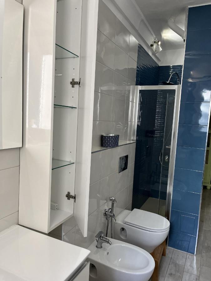 Grand F2 60Mq Centre Antibes, Proche Plages, Commerces, 2 Balcons, Parking, Train, Bus, Deco Vintage, Pet Friendly, Ideal Famille Ou 1-2 Couples Екстер'єр фото