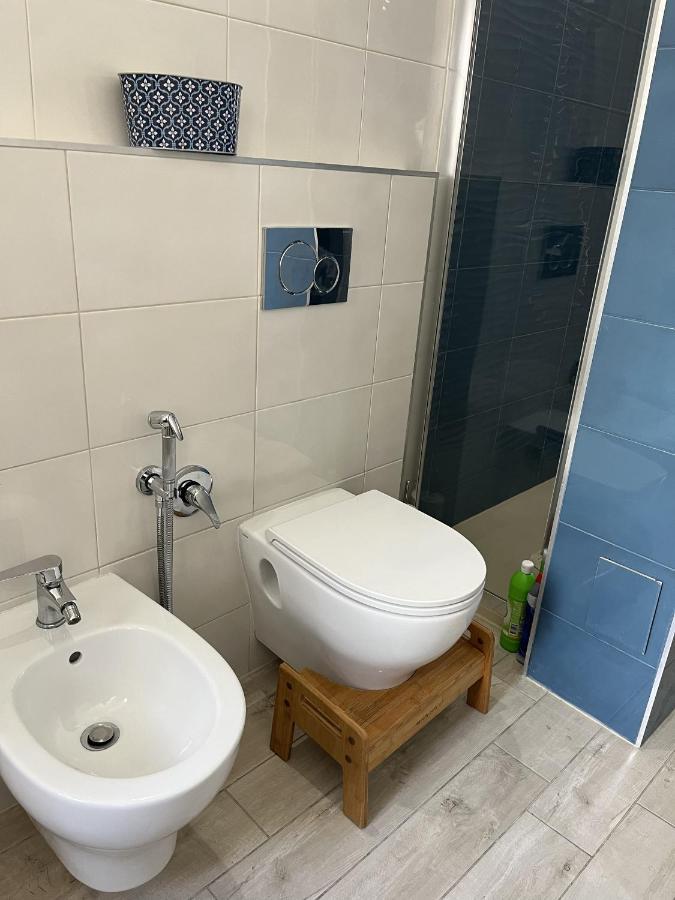 Grand F2 60Mq Centre Antibes, Proche Plages, Commerces, 2 Balcons, Parking, Train, Bus, Deco Vintage, Pet Friendly, Ideal Famille Ou 1-2 Couples Екстер'єр фото