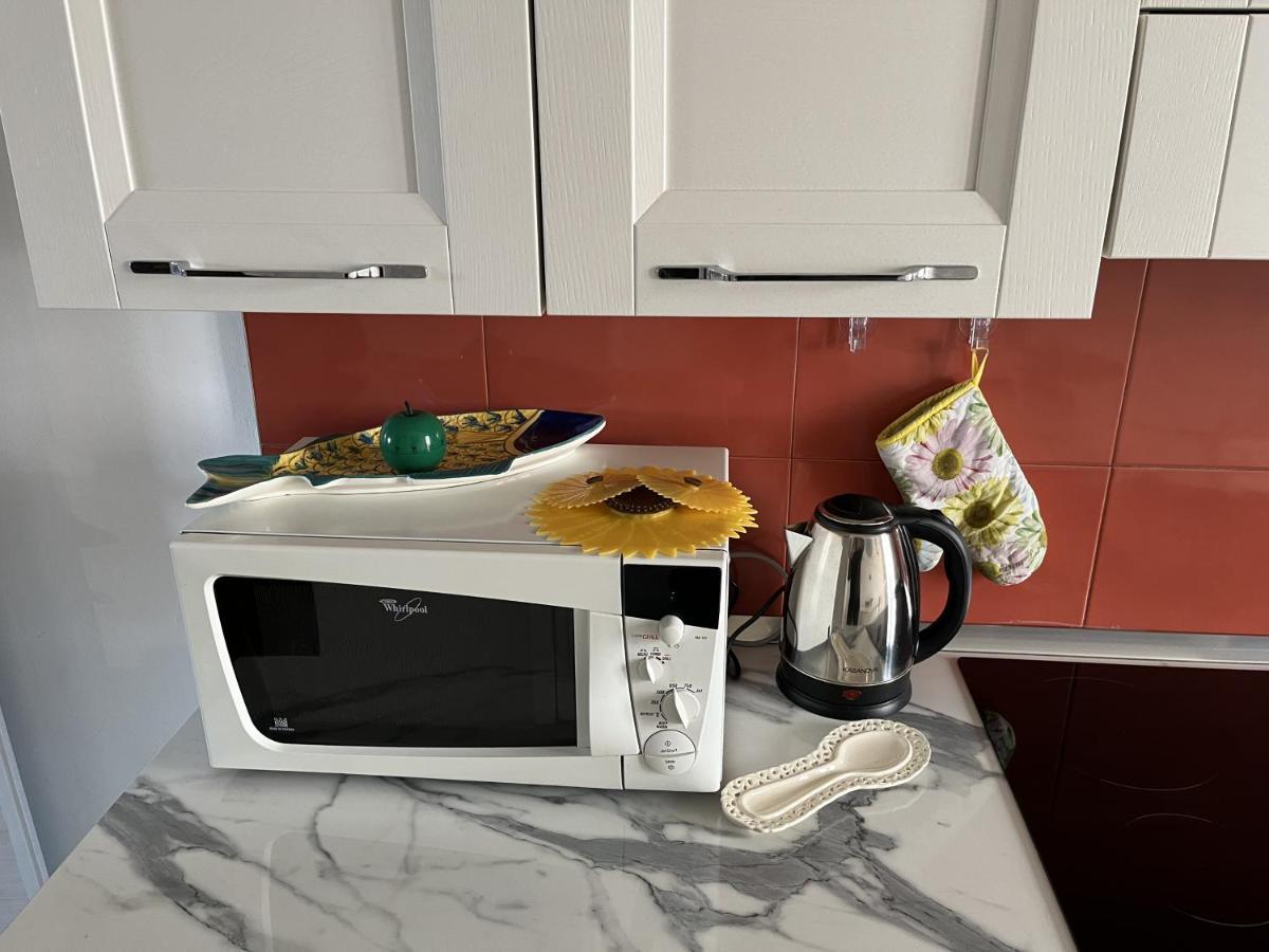 Grand F2 60Mq Centre Antibes, Proche Plages, Commerces, 2 Balcons, Parking, Train, Bus, Deco Vintage, Pet Friendly, Ideal Famille Ou 1-2 Couples Екстер'єр фото