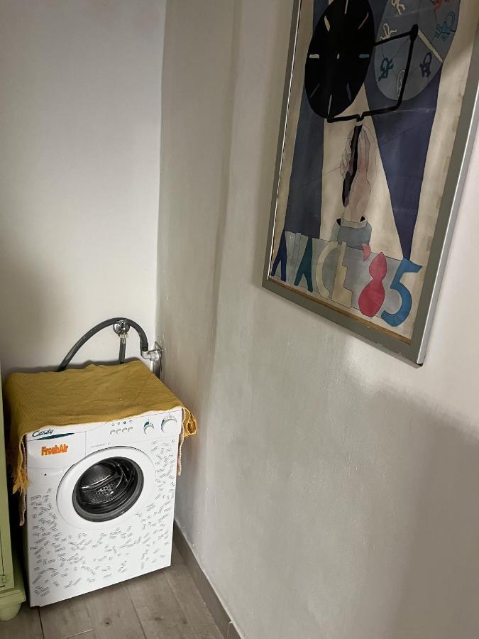 Grand F2 60Mq Centre Antibes, Proche Plages, Commerces, 2 Balcons, Parking, Train, Bus, Deco Vintage, Pet Friendly, Ideal Famille Ou 1-2 Couples Екстер'єр фото